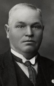 Edward Hobbs